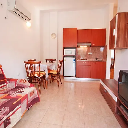 بيت للعطل Holiday Kirac بولا